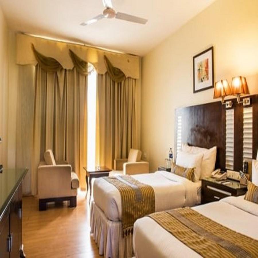 The Red Maple Mashal Indore Exterior photo