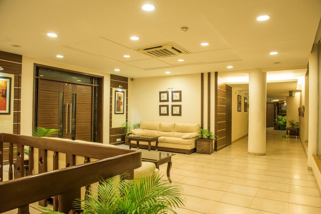 The Red Maple Mashal Indore Exterior photo